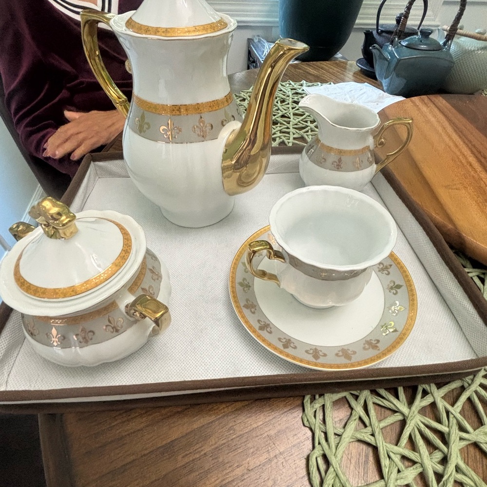 Gold and White Fleur-de-Lis Tea Set